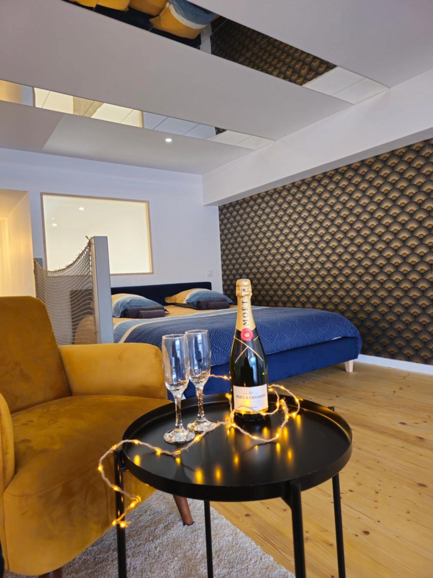 Апартаменты Loft De Luxe Le Chic, Grand Jacuzzi, Vue Port De Plaisance Сен-Валери-ан Ко Экстерьер фото
